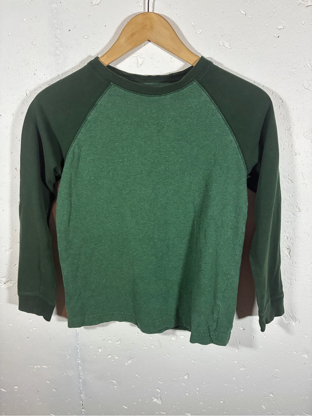 3/$10 Old Navy Long-Sleeve Raglan Top